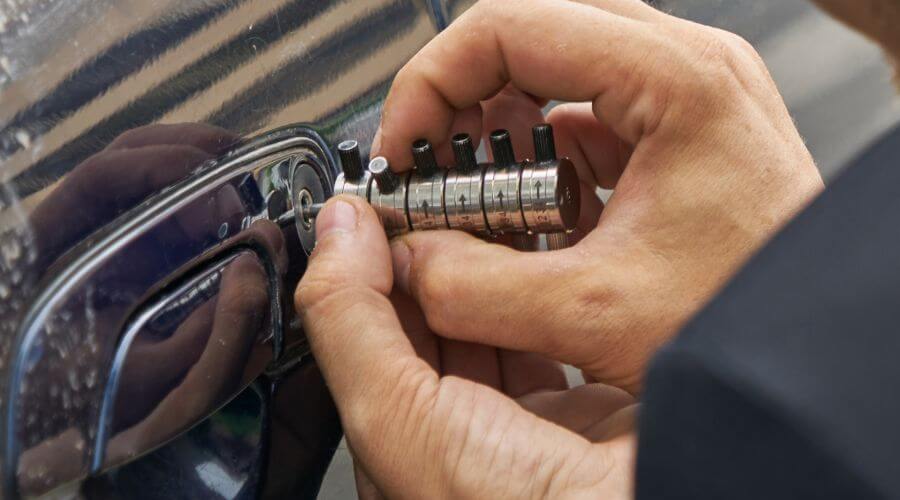 Professional New roof installation in Huttonsville, WV